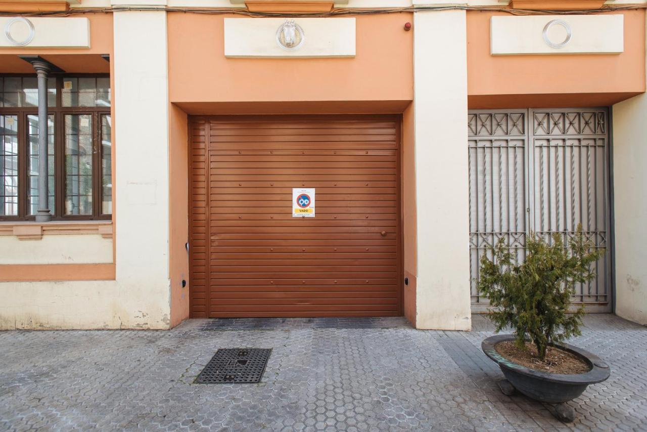 Apartamento Puerta Real - Free Parking Sevilla Exterior foto